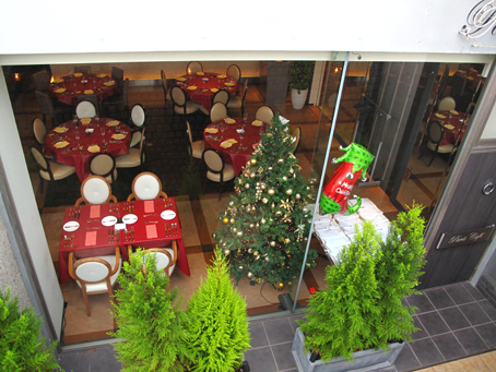 クリスマスパーティ 西宮苦楽園パリスカフェト